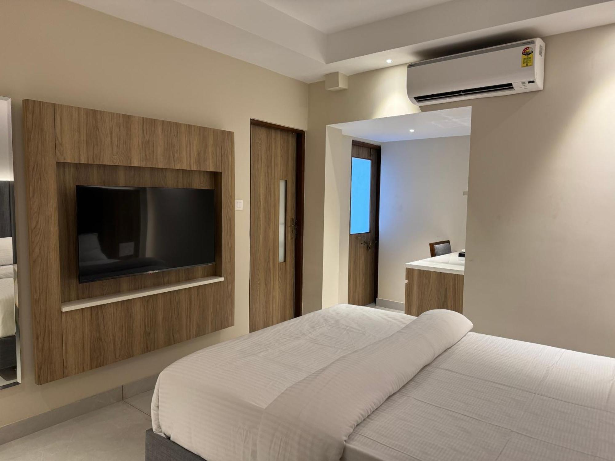 Devdeep Hotel