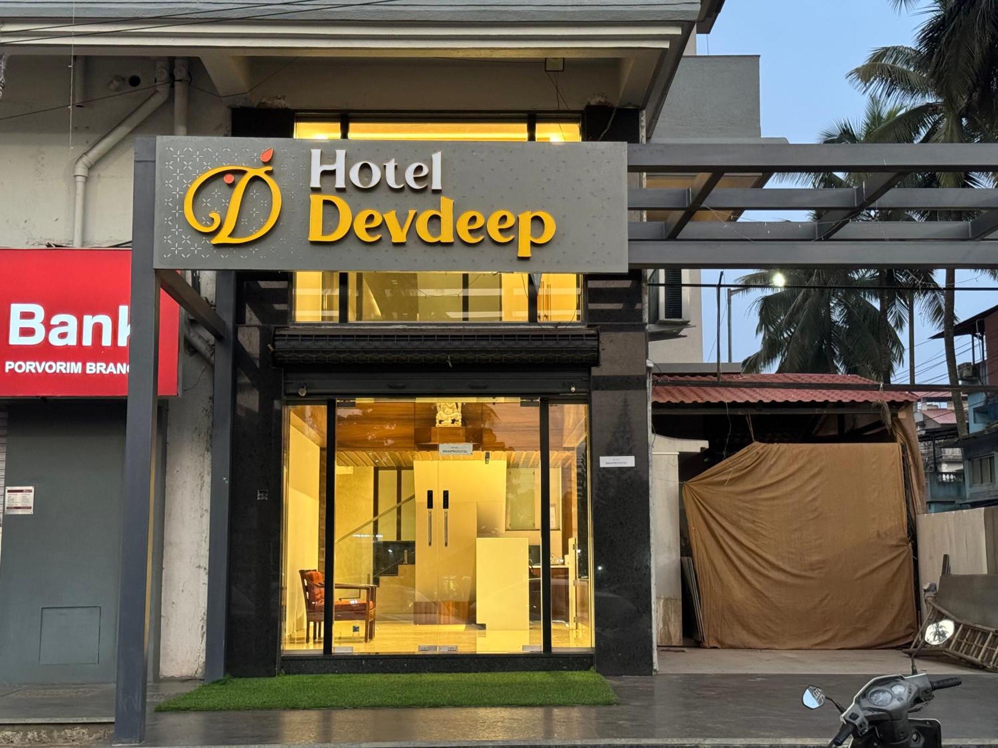 Hotel Devdeep 3*
